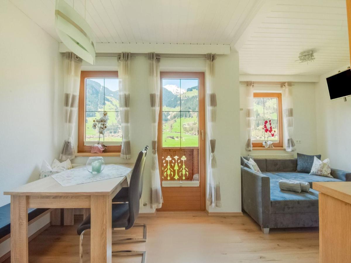 רמסאו אים זילרטל Beautiful Apartment In Ramsau With Balcony מראה חיצוני תמונה